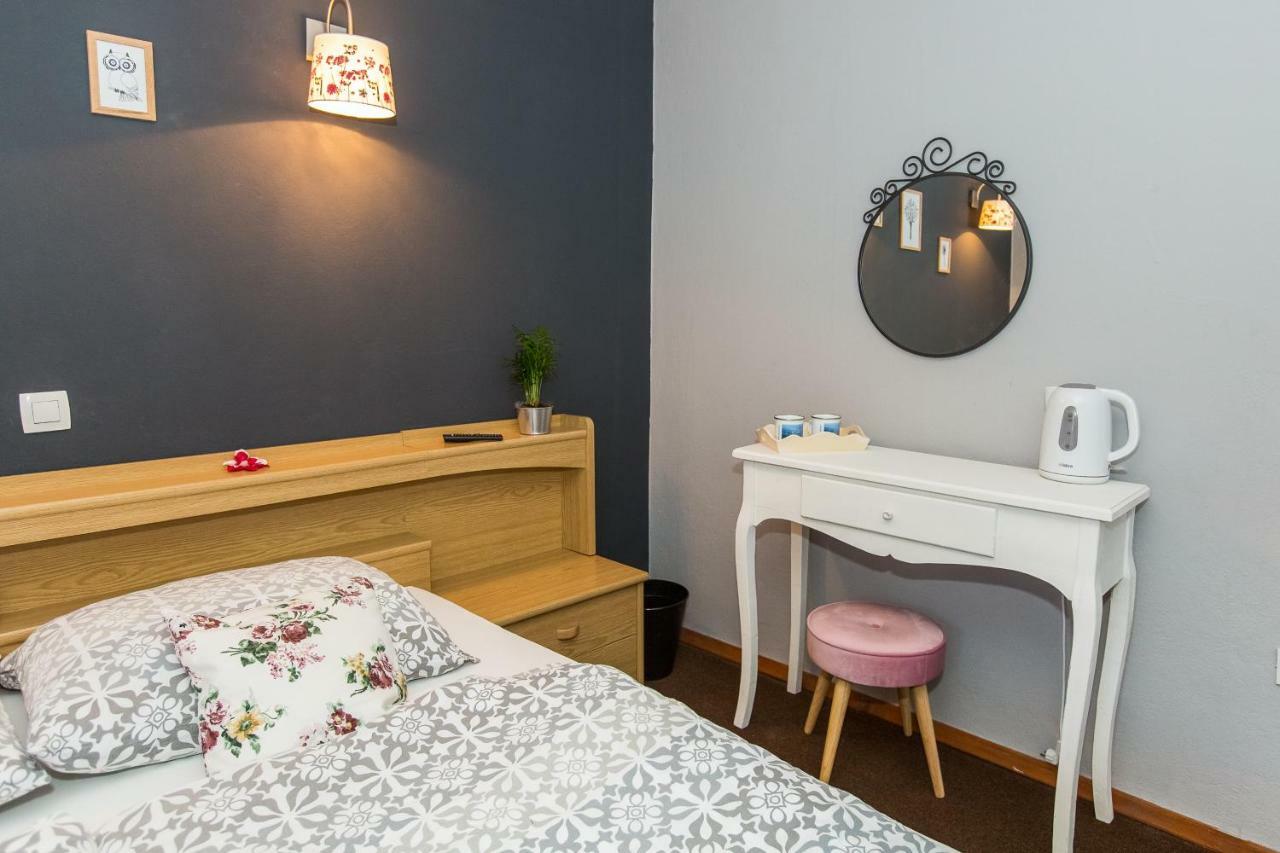 Rooms Malina Blejska Dobrava Eksteriør bilde
